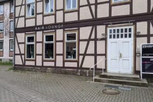Hair & Beauty Lounge &ndash; Die Friseure