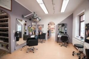 Hair by Christian Inh.: Christian Knechten