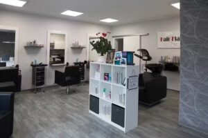 Hair Flair &ndash; Friseur, Kosmetik & Wellness