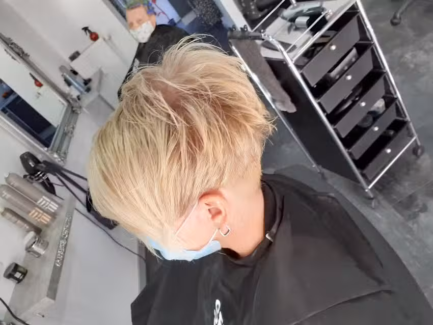 Hair & Style Jasmina