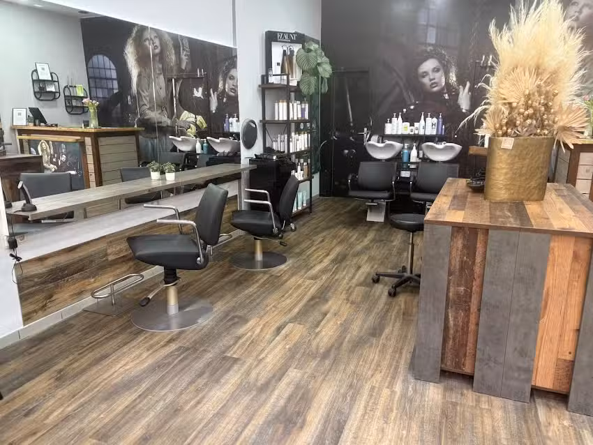 HairLounge