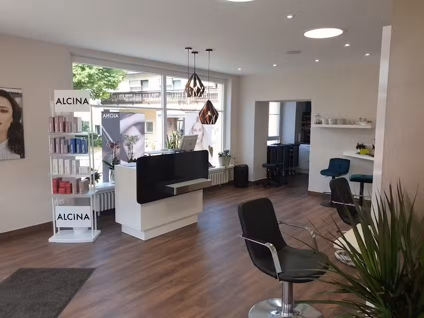 Hairlounge by Nadine Kohr