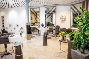 Hairstyle by Vanessa Schlag