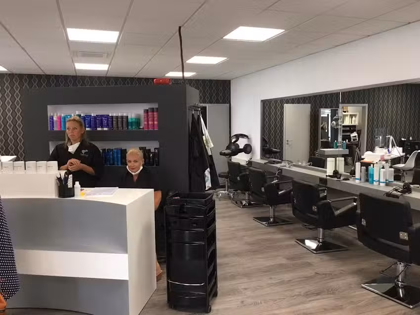 Hairteam Friseur