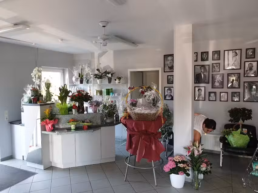 Happy Hair by Serap K&uuml;c&uuml;k