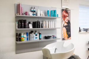 Happy Hair &ndash; Doris te Brake