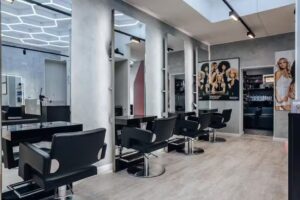 Headmasters & Beauty &ndash; Balayage, Keratin Gl&auml;ttung & mehr im Glockenbachviertel