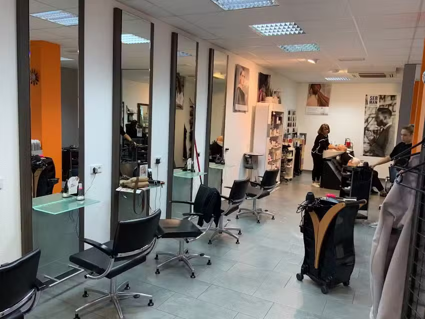Heidis Kuhles Haarst&uuml;bchen Friseur