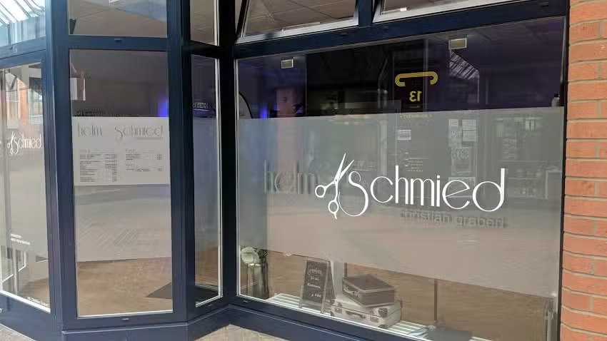 Helmschmied Trier. Friseur in Trier-Tarforst.