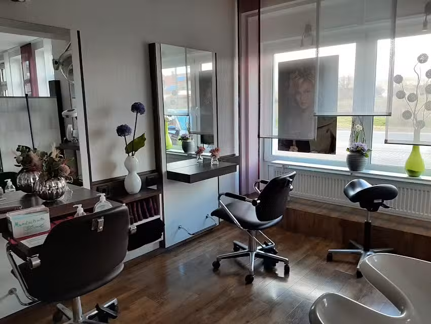 Helmut Leimk&uuml;hler Friseursalon