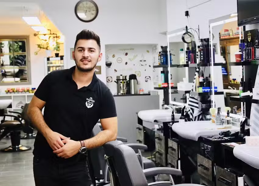 Herrenfriseur / The Barber Burak