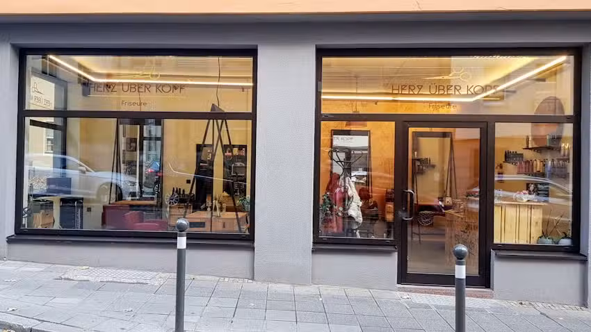 Herz &uuml;ber Kopf Friseure