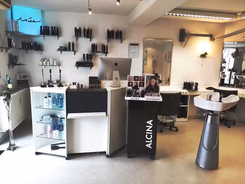 Hilla H&uuml;ck Friseure
