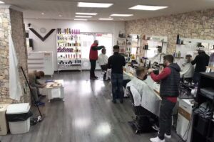 Hira&rsquo;s Haarstube