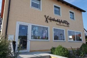 H&uuml;bschHAARia Friseurmeister Sebastian Schieferl