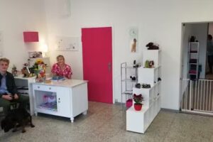 Hundefriseur Salon Bunter Hund