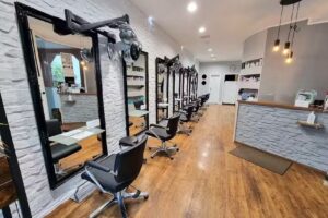 HWM by Sabrina Haare, Wohlf&uuml;hlen & mehr