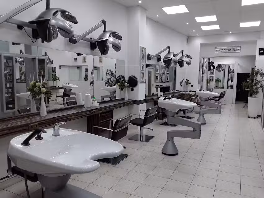 Ihr Friseurteam Sch&ouml;ttl