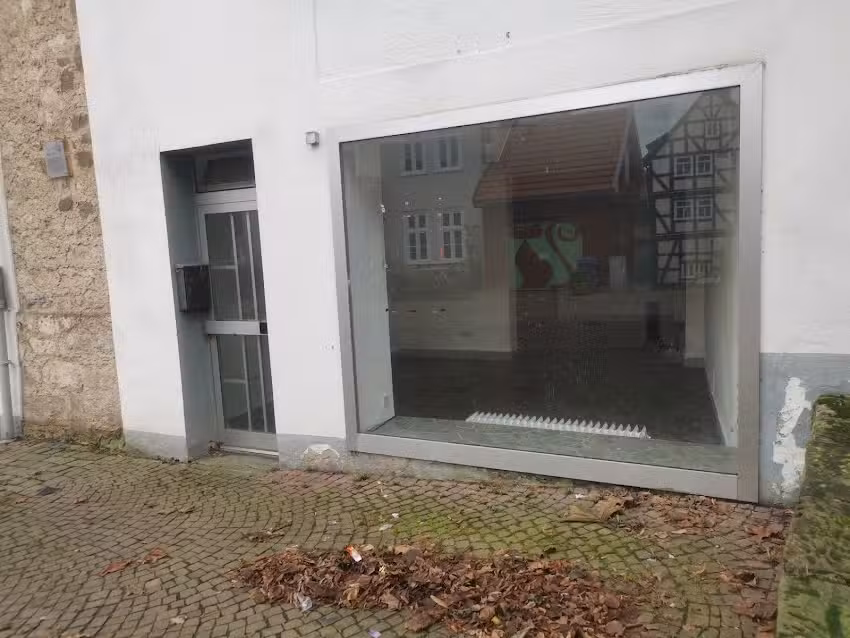 Inh. Canan &Ouml;zt&uuml;rk Star Live Fris&ouml;rladen