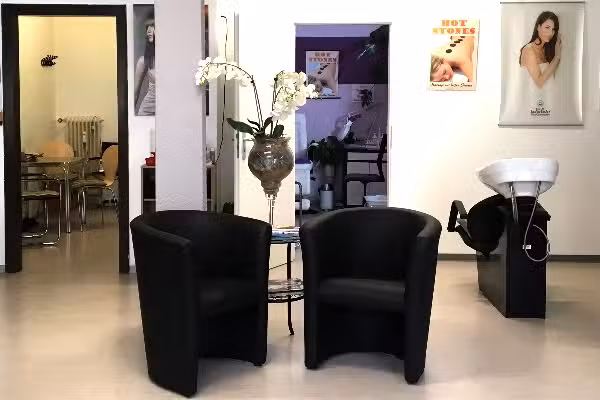 Irella&rsquo;s-Friseur: Ihr Meisterfriseur, Kosmetik, Pedik&uuml;re, Manik&uuml;re