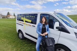 Ivonne Schneider &ndash; Der Friseur kommt ins Haus