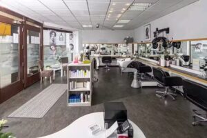 Jacqueline&rsquo;s-Hairline