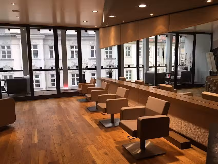 JANA SITTE FRISEURE Hair Detox und Haarverl&auml;ngerung
