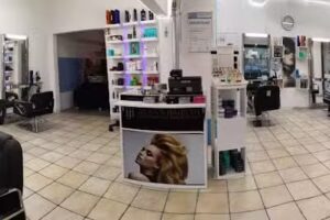 Jilan&rsquo;s Haircut