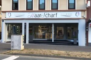 Julia Ernst Friseursalon Haarscharf