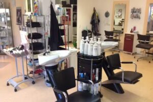 Kamm in Iris‘ und Birgit’s Haarstudio