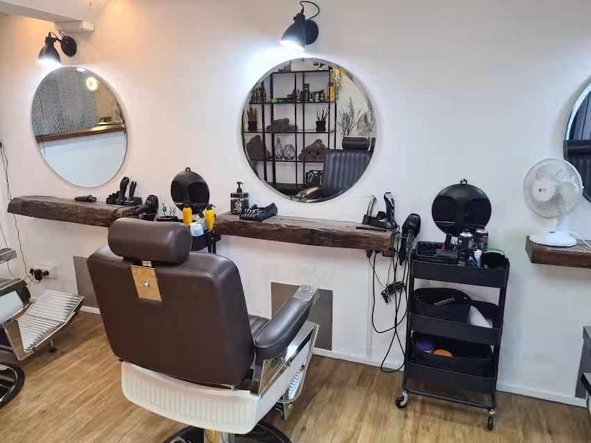 Kamm & Schere Friseursalon Biberach