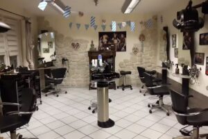 Kamm und Schere Inh. Michaela Diefenbacher