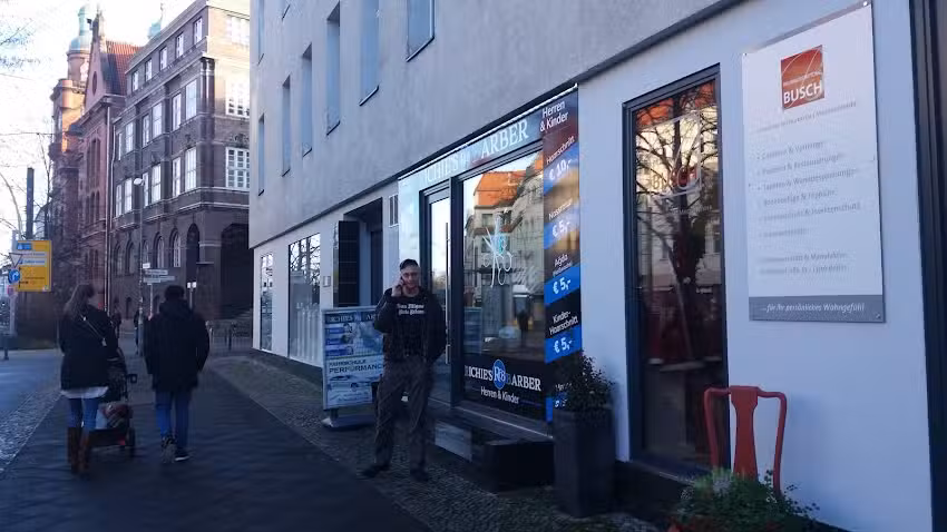 Kamran Wafa Remix Barber