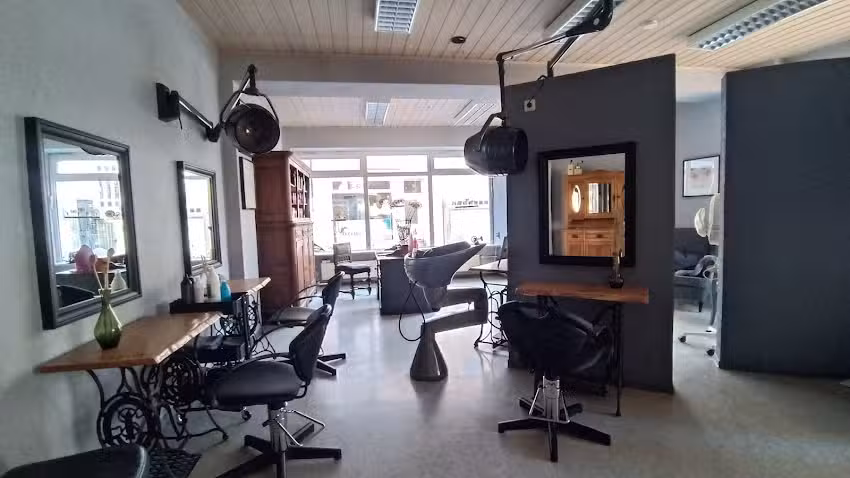 Kawka&acute;s Salon