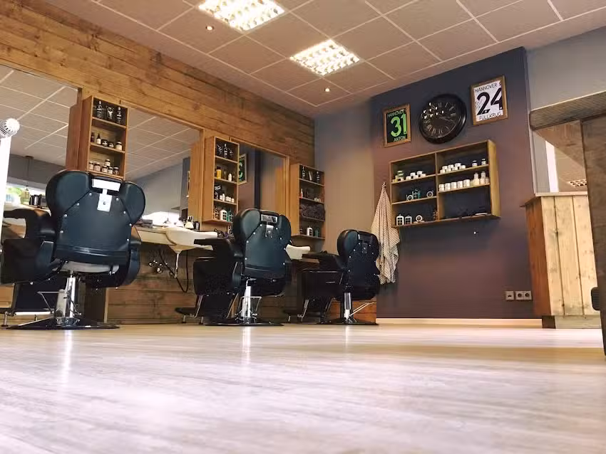 King & Queen Barbershop & Friseur