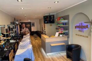 K&ouml;nigs Friseur salon