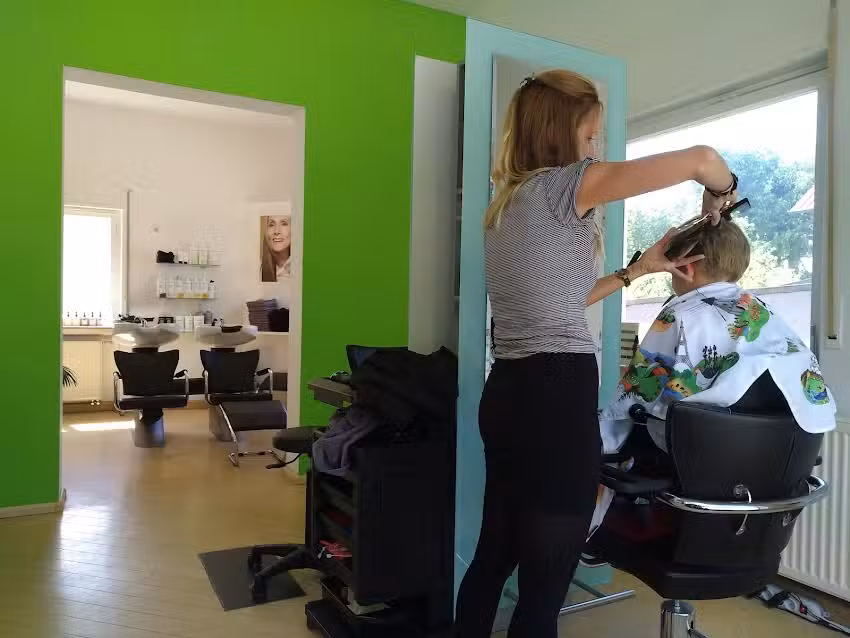 KontuR Friseure