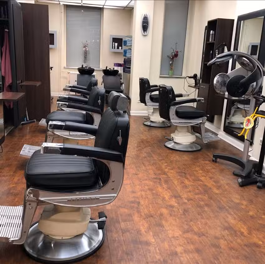 K&ouml;pke der Friseur