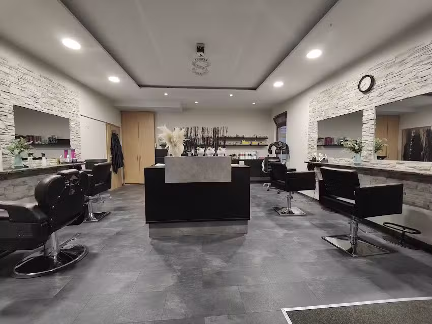 Ks&lsquo; Hairlounge