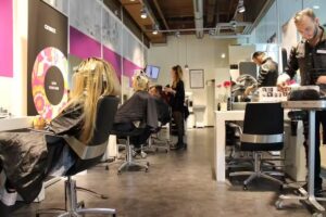 Kult Hairclub Friseur &ndash; Aurich