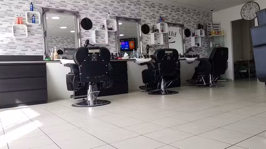 La Bella Friseur/Barber