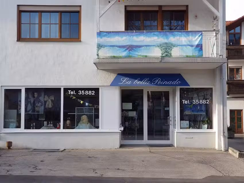 La Bella Peinado