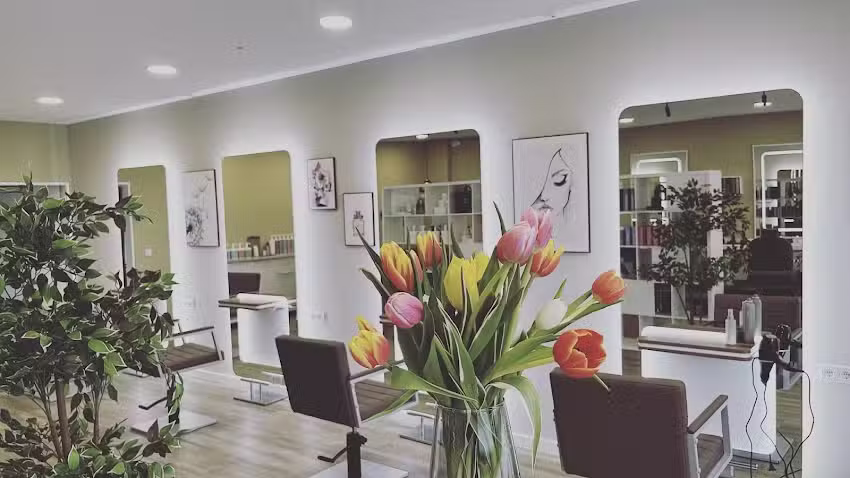 Lale Friseur