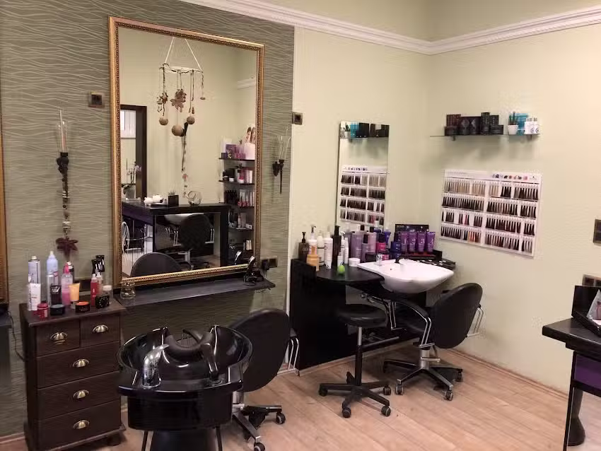 Lana&rsquo;s Hairstudio