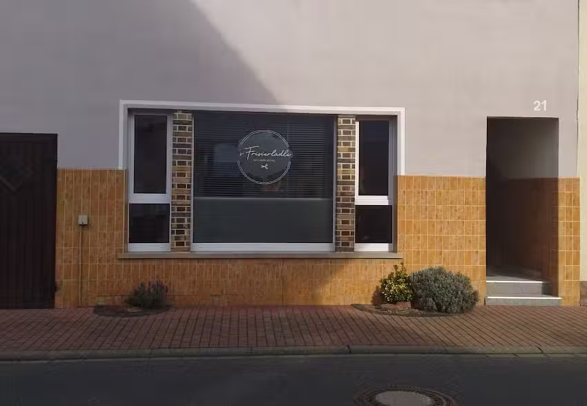 Laura Leimeister Friseursalon