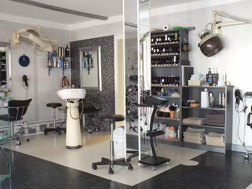 Le chic Frisuren & Make-up