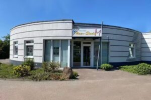 Lena&lsquo;s Haarstudio und Team