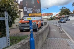 Leonarda, Friseur am Schillerpark