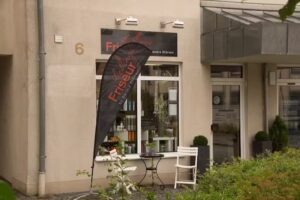 Lieblingsfriseur Sandra St&ouml;rlein