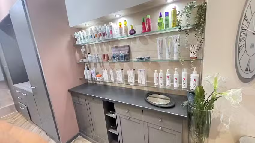 Lifestylehair G&uuml;l Hairstylistin